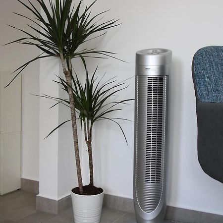 New & Modern Apartment With Beautiful Lake View! Lugano Exteriör bild